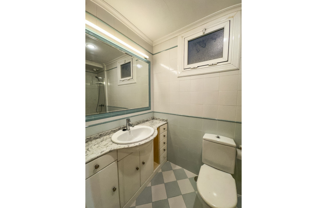 Alquiler Larga Estancia - Piso - Elche