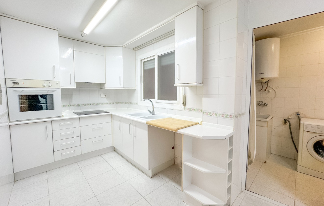 Alquiler Larga Estancia - Piso - Elche
