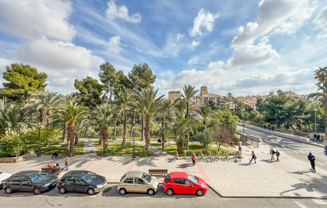 Alquiler Larga Estancia - Piso - Elche
