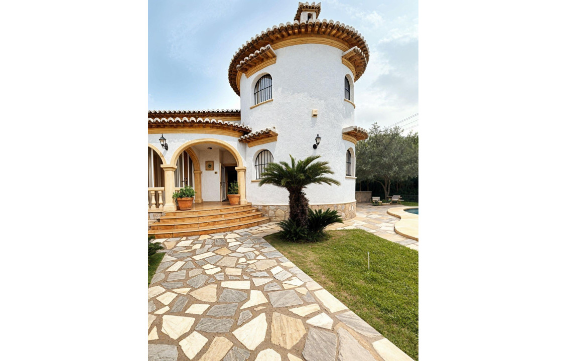 For Sale - villa - Denia - Devesses - Monte Pego