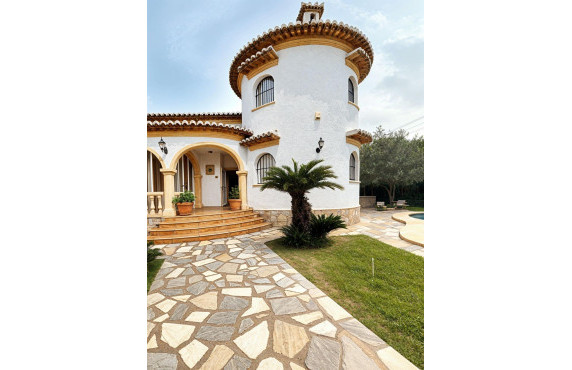 For Sale - villa - Denia - Devesses - Monte Pego