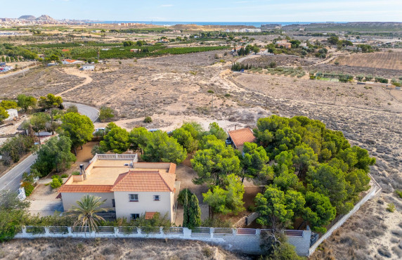 For Sale - villa - Alicante - Ciudad de Asís - Font-Calent - El Bacarot