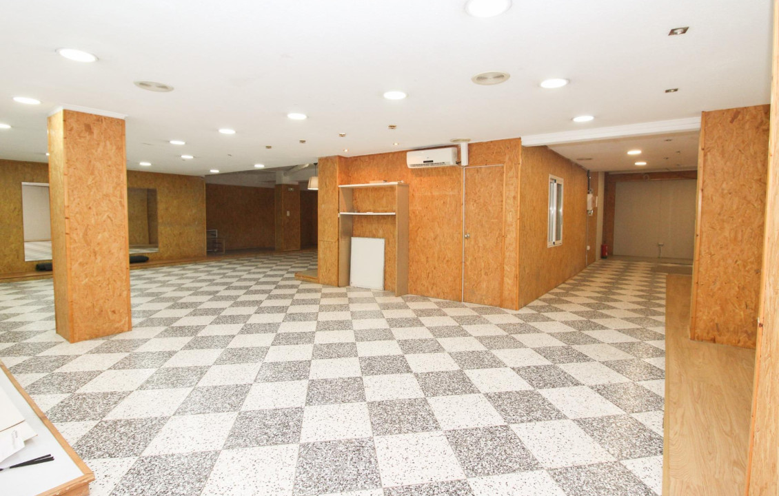 Venta - Commercial Unit - Elche - Sector Quinto