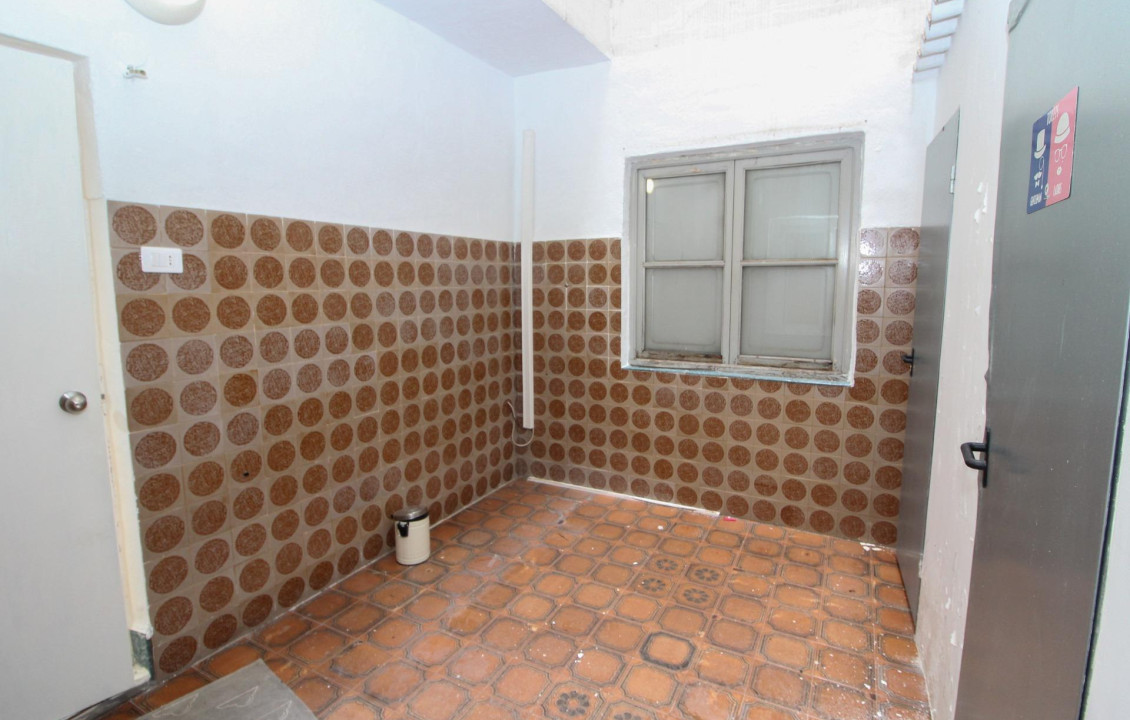 Venta - Commercial Unit - Elche - Sector Quinto