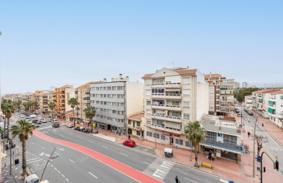 For Sale - Apartment - Benidorm - Colonia Madrid