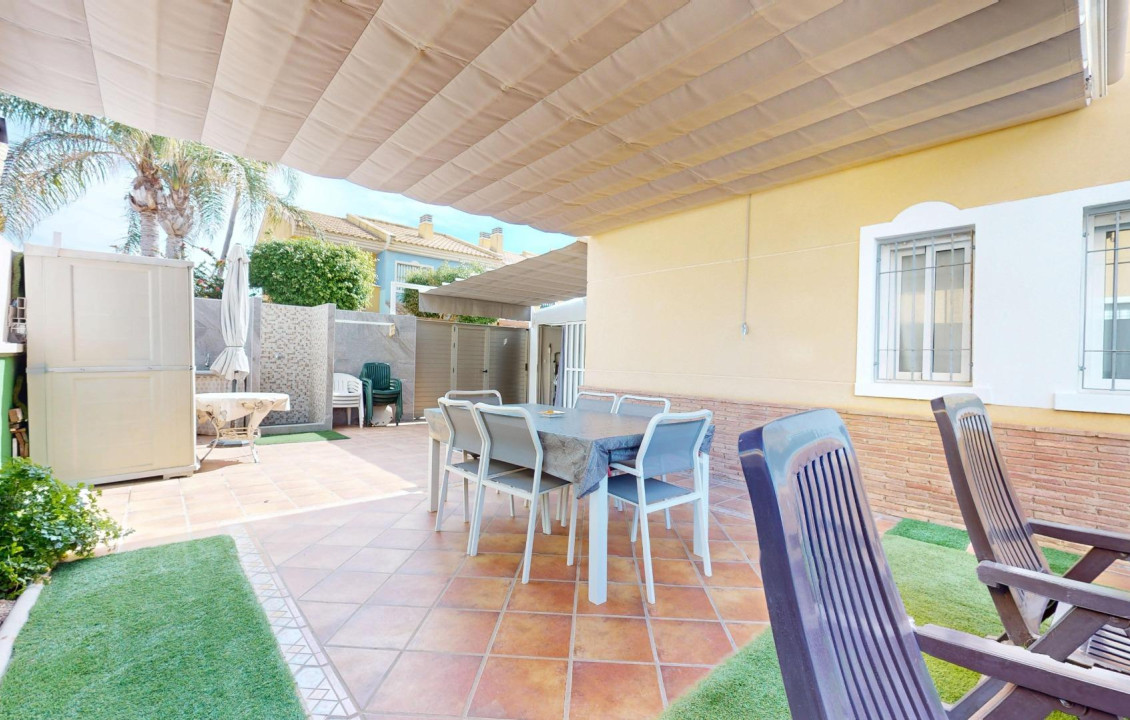 For Sale - Terraced house - Pilar de la Horadada - La Torre de la Horadada