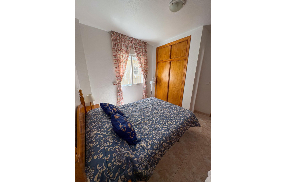 Venta - Apartamento - Torrevieja - Playa de los locos