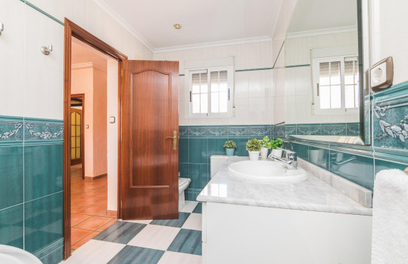 For Sale - villa - Perleta - Maitino-Perleta