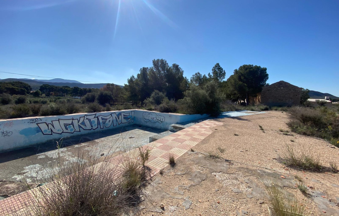 For Sale - Country house - Elda - Las Trescientas - San Francisco