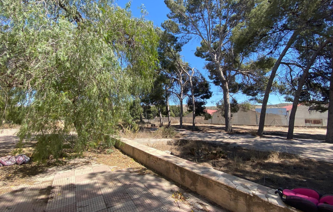 For Sale - Country house - Elda - Las Trescientas - San Francisco