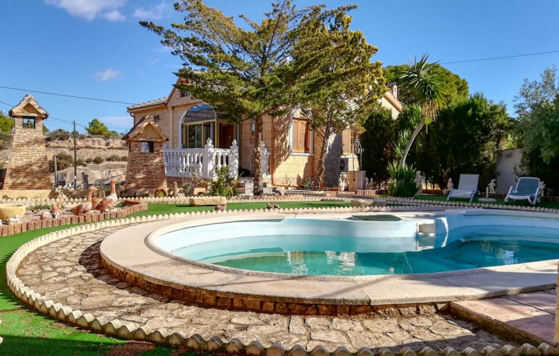 For Sale - villa - Crevillent - PTD.SAN ANTONIO