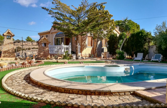 For Sale - villa - Crevillent - PTD.SAN ANTONIO