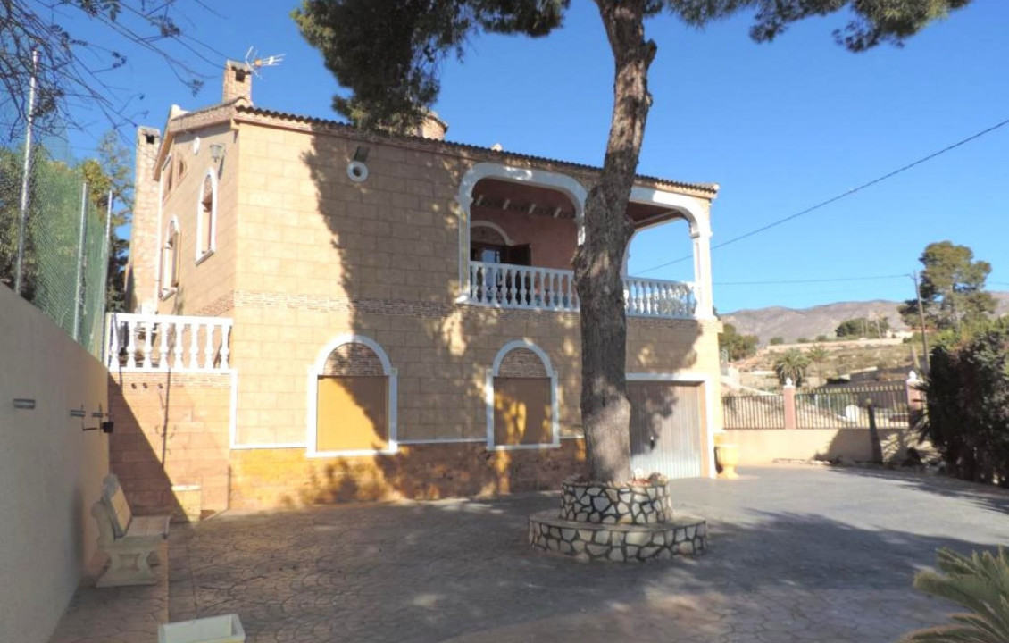 For Sale - villa - Crevillent - PTD.SAN ANTONIO