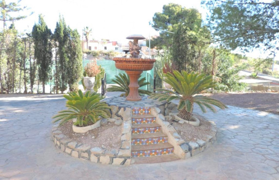For Sale - villa - Crevillent - PTD.SAN ANTONIO