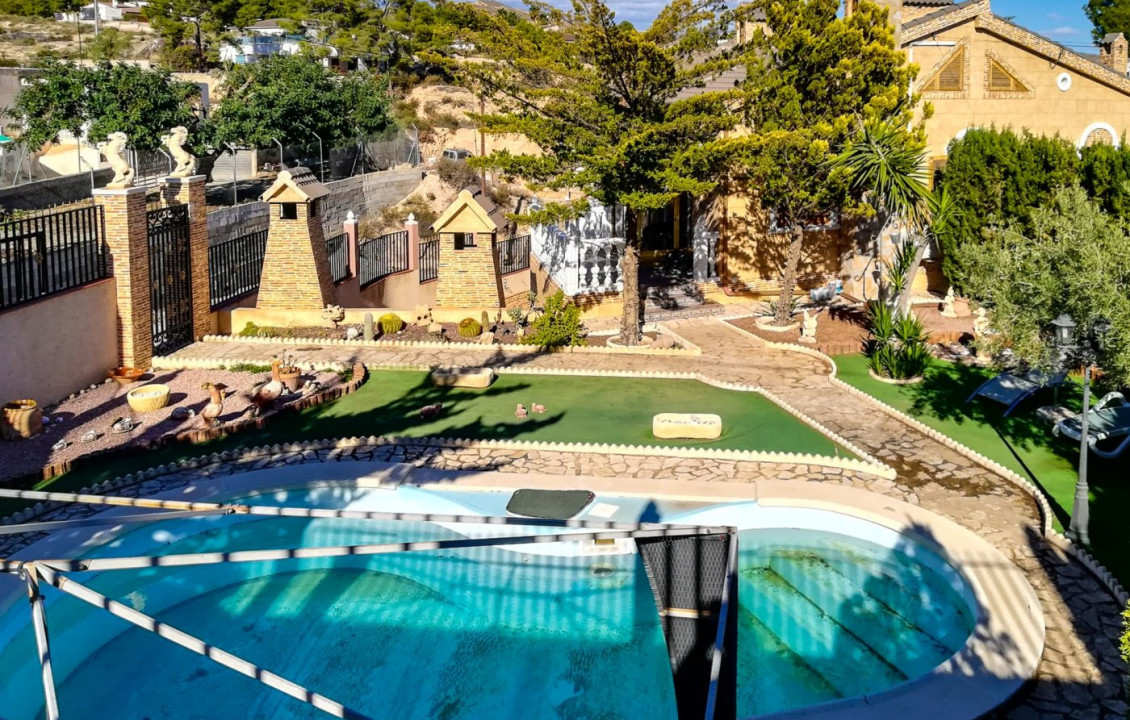 For Sale - villa - Crevillent - PTD.SAN ANTONIO