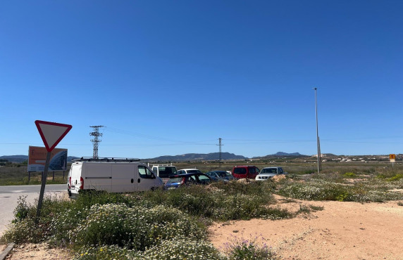 Venta - urban plot - Pinoso - A 1 km de pinoso
