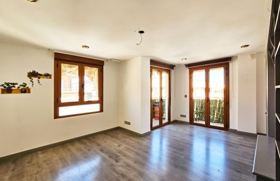 For Sale - Flat - El altet - Centro