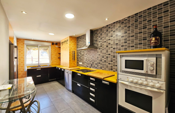 For Sale - Flat - El altet - Centro