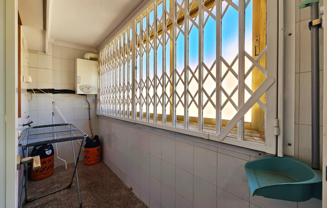 For Sale - Flat - El altet - Centro