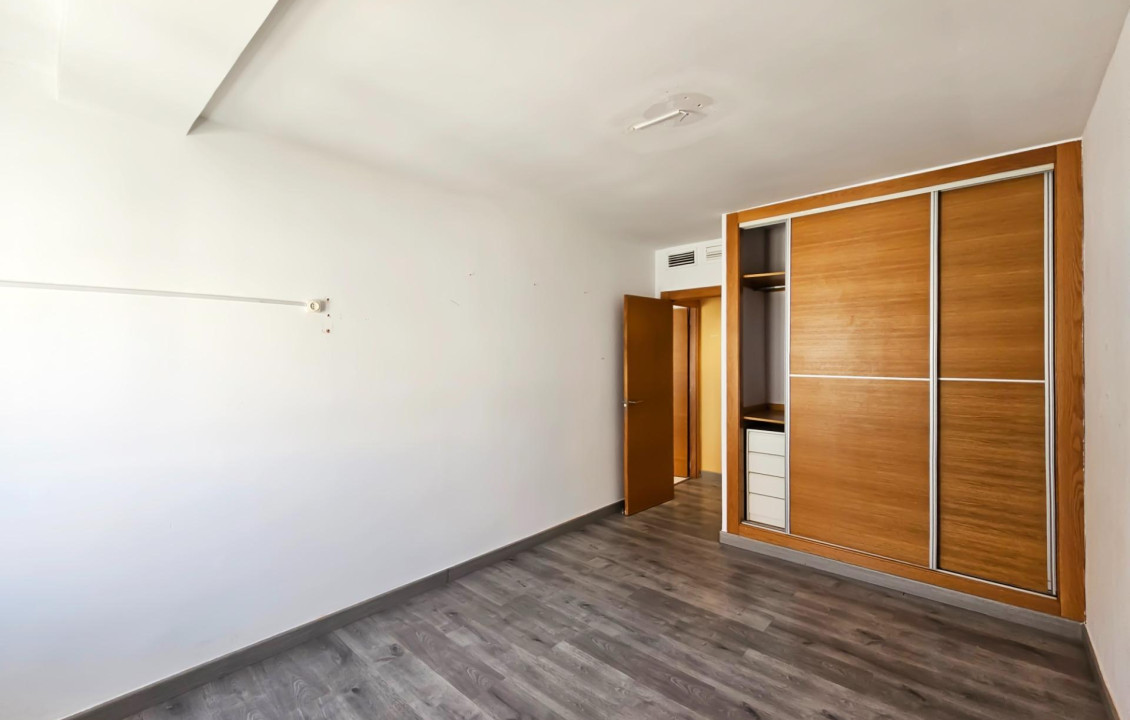 For Sale - Flat - El altet - Centro