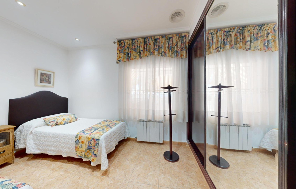 For Sale - villa - Elche - Elche / Elx
