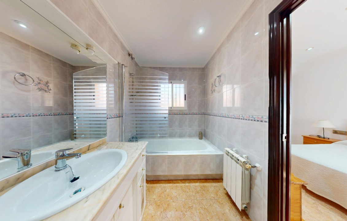 For Sale - villa - Elche - Elche / Elx