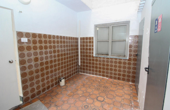 For Sale - Commercial Unit - Elche - Sector Quinto