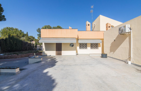 For Sale - villa - Elche - Bonavista