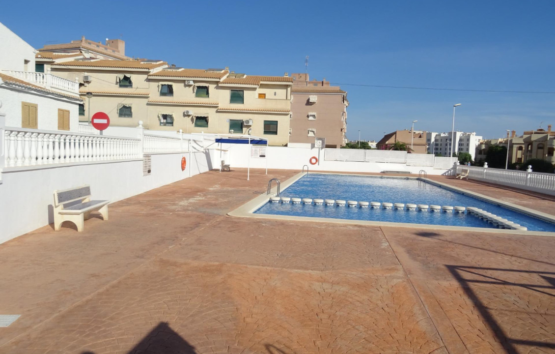 For Sale - Bungalow - Santa Pola - Calas de Santiago Bernabeu