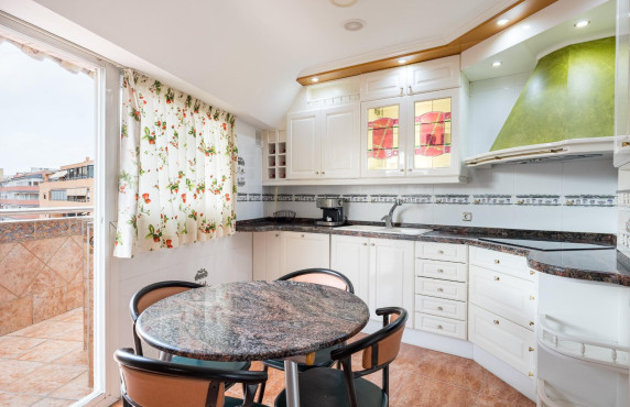 Venta - ático - Benidorm - Centro