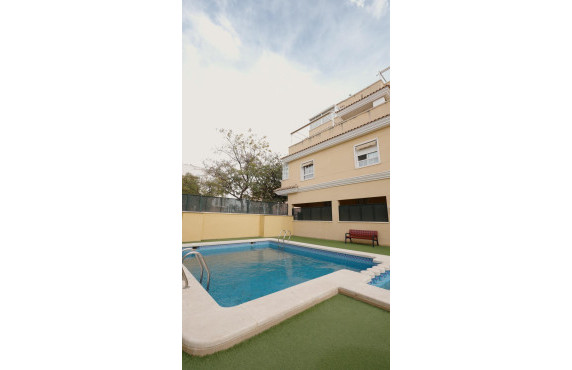 Venta - Bungalow - Elche - Campo de futbol