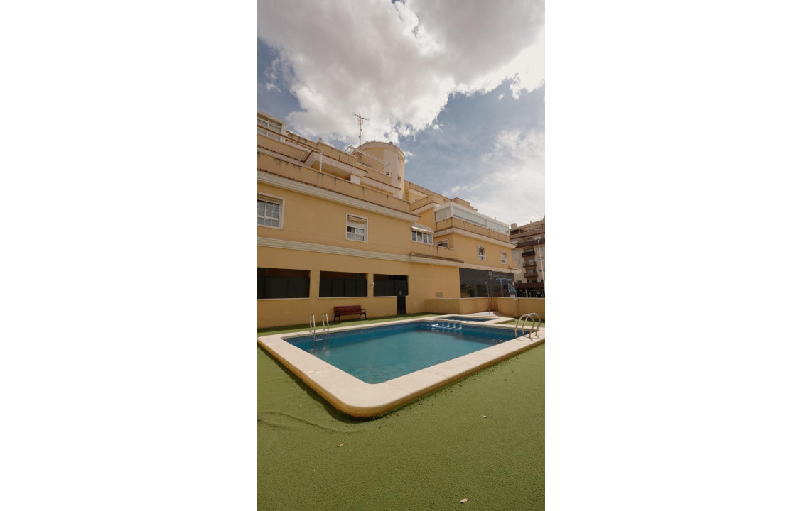 Venta - Bungalow - Elche - Campo de futbol
