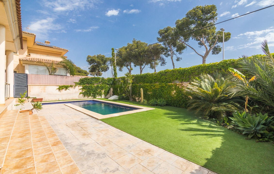 For Sale - villa - Torrellano - Centro