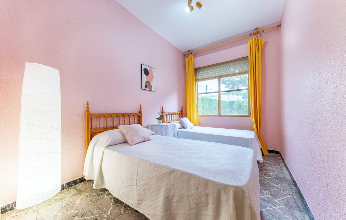 For Sale - villa - Aspe - Ctra de hondon de las nieves