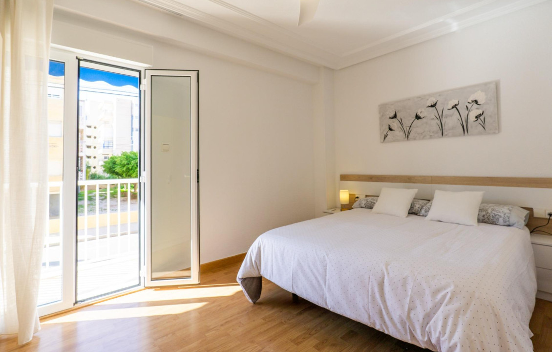 For Sale - Flat - Santa Pola - Centro