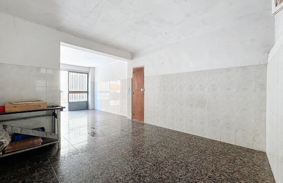 For Sale - Commercial Unit - Onil - Sauco