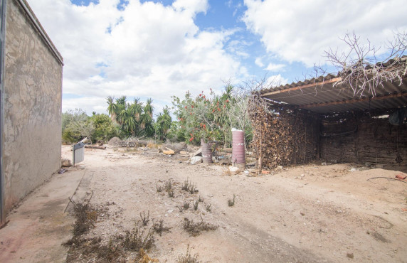 For Sale - Country house - La hoya - La Hoya-Daimes-El Derramador