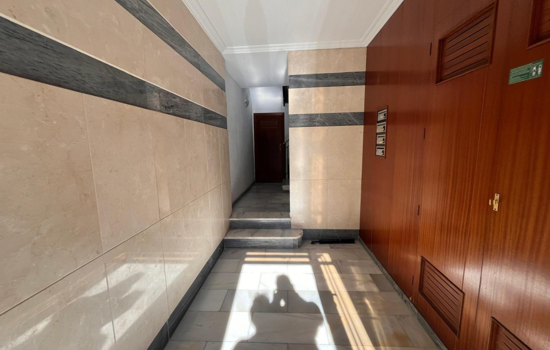 For Sale - Mezzanine - Elche - Plaza Obispo Siuri