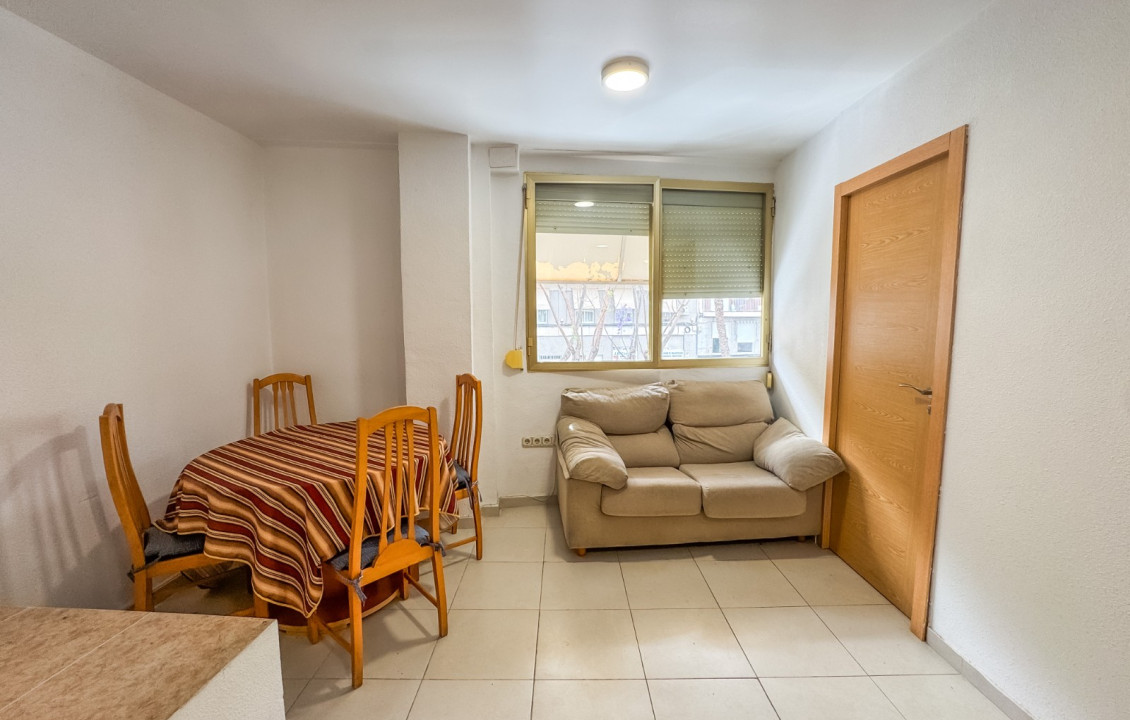 Alquiler de habitación de Larga Estancia - habitación individual - Elche
