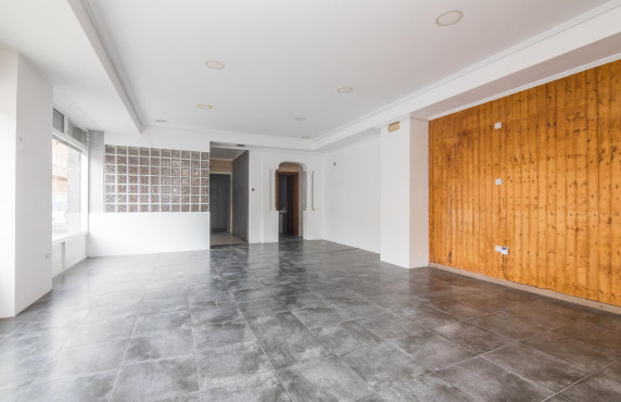 Venta - Commercial Unit - Torrellano - Centro