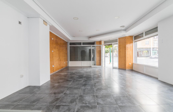 Venta - Commercial Unit - Torrellano - Centro