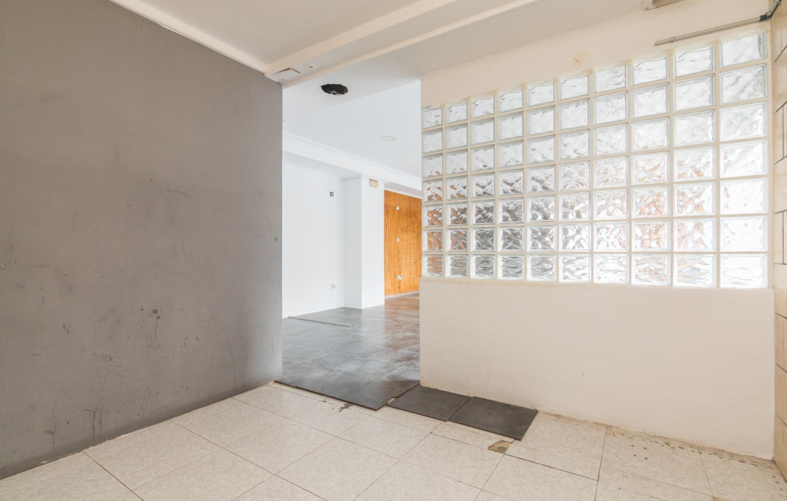 Venta - Commercial Unit - Torrellano - Centro