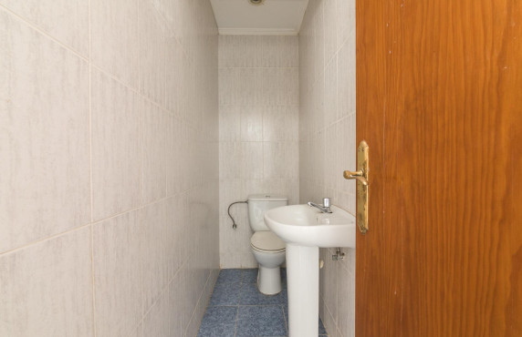 Venta - Commercial Unit - Torrellano - Centro