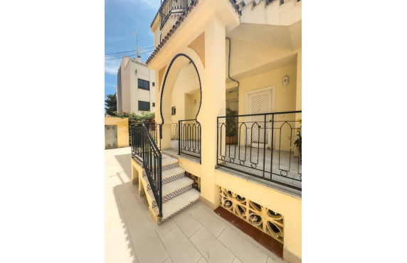 Seasonal Rental - Apartment - Santa Pola - Santiago Bernabeu