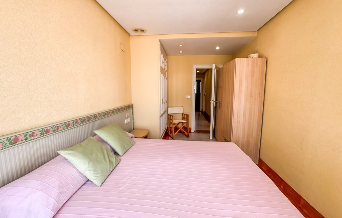 Seasonal Rental - Apartment - Santa Pola - Santiago Bernabeu