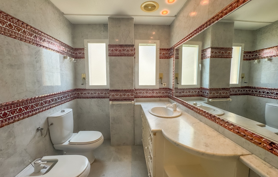 Seasonal Rental - Apartment - Santa Pola - Santiago Bernabeu