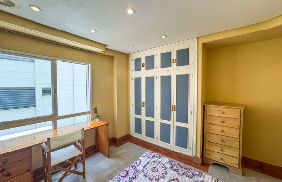 Seasonal Rental - Apartment - Santa Pola - Santiago Bernabeu