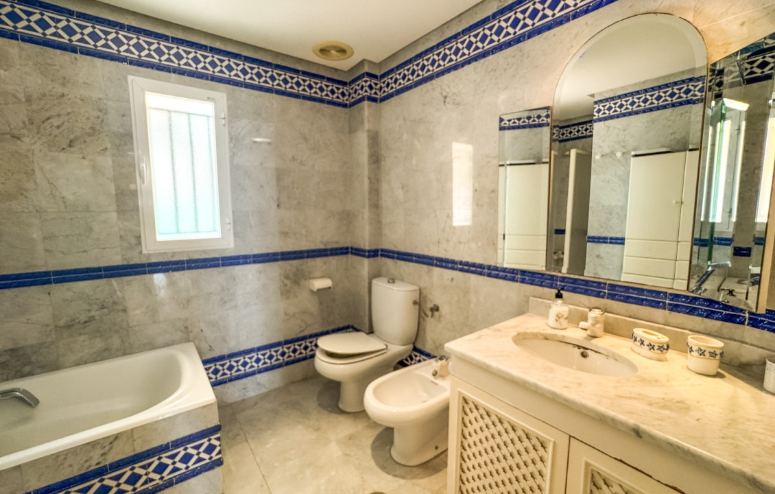 Seasonal Rental - Apartment - Santa Pola - Santiago Bernabeu