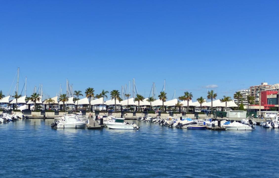 Seasonal Rental - Apartment - Santa Pola - Santiago Bernabeu