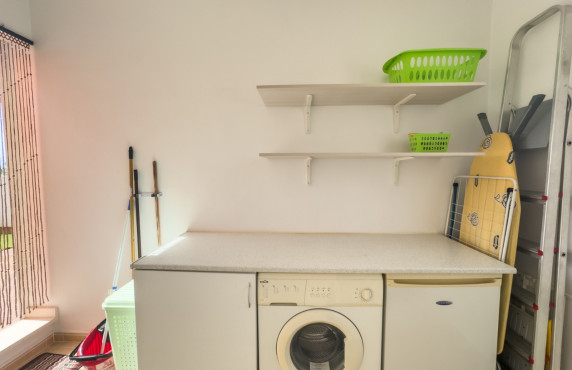 Long Rental Period - Apartment - Cox